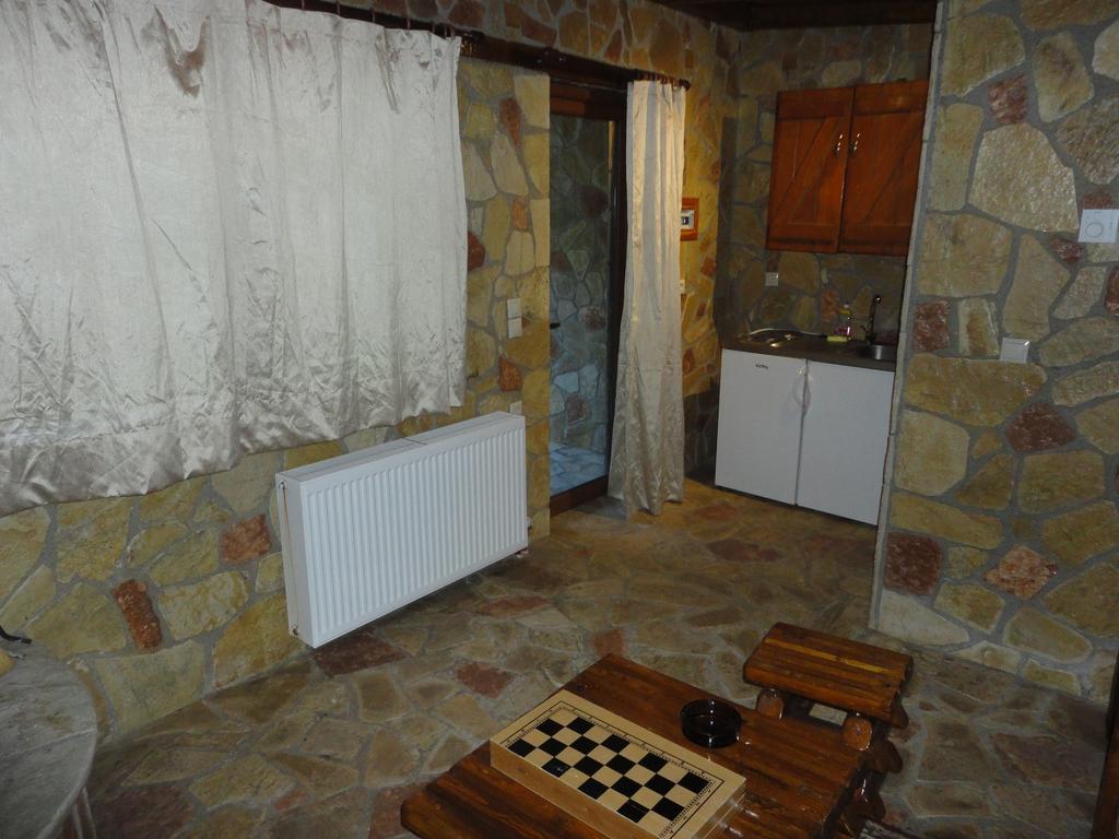 Faraggi Guesthouse Kalavryta Zimmer foto